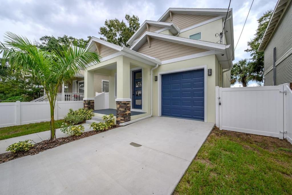 Cozy And Spacious 4Br House With Pool In Tampa Eksteriør billede