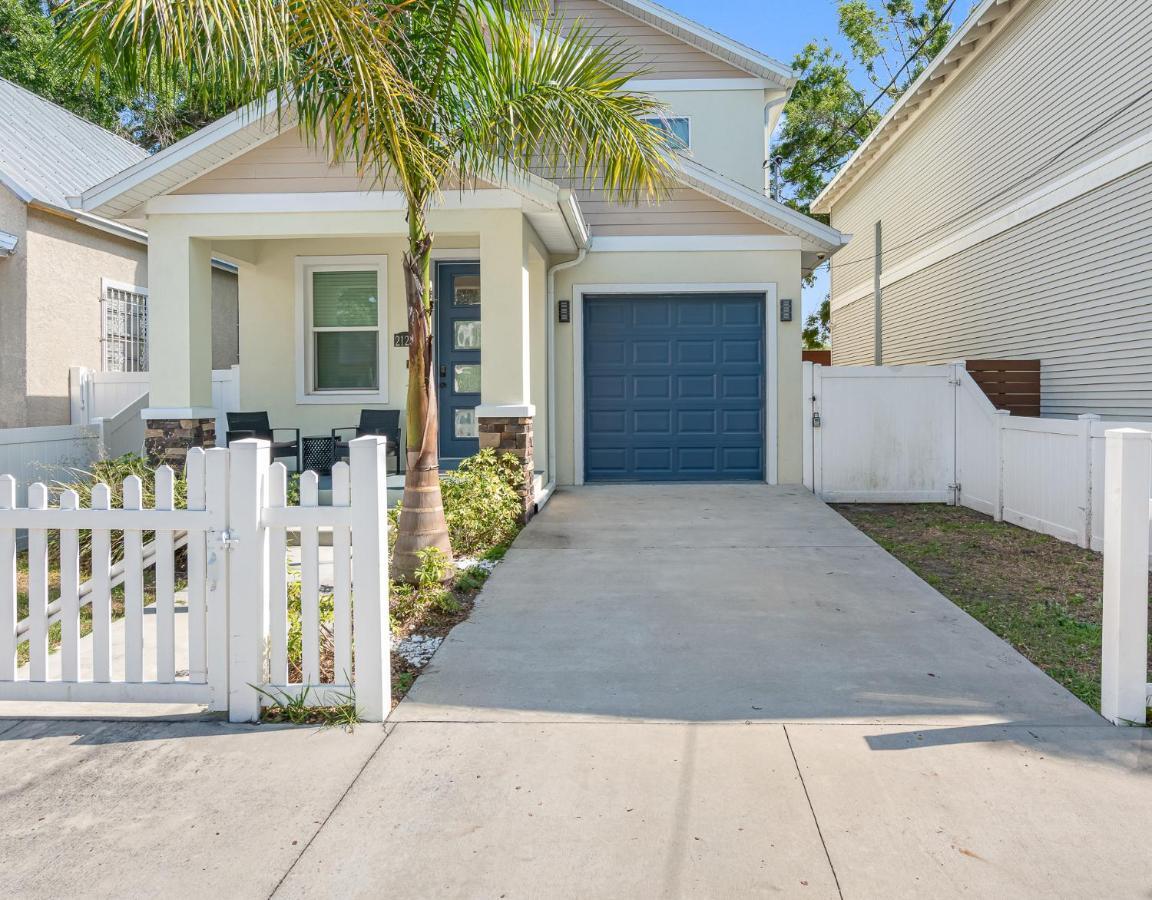 Cozy And Spacious 4Br House With Pool In Tampa Eksteriør billede