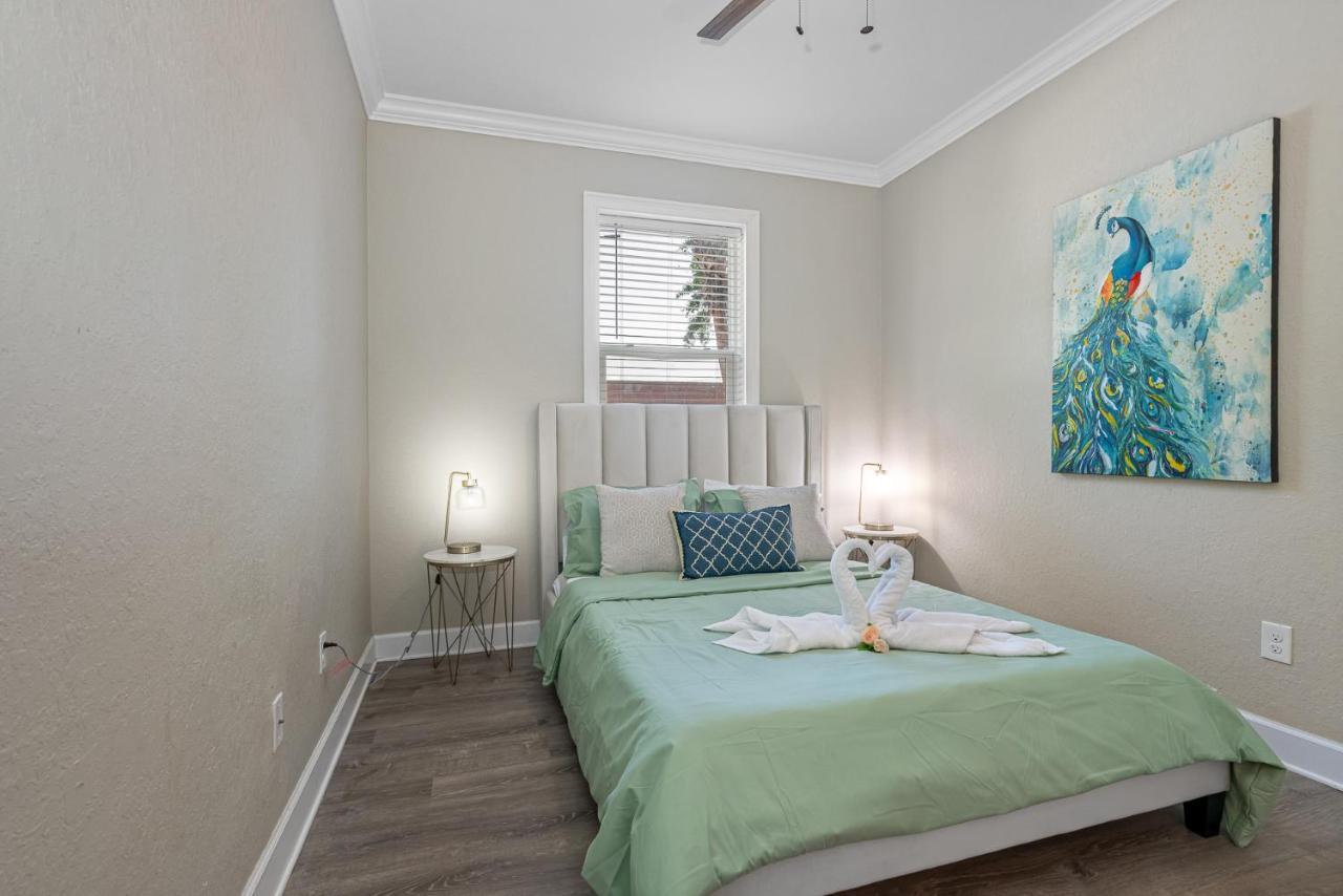 Cozy And Spacious 4Br House With Pool In Tampa Eksteriør billede