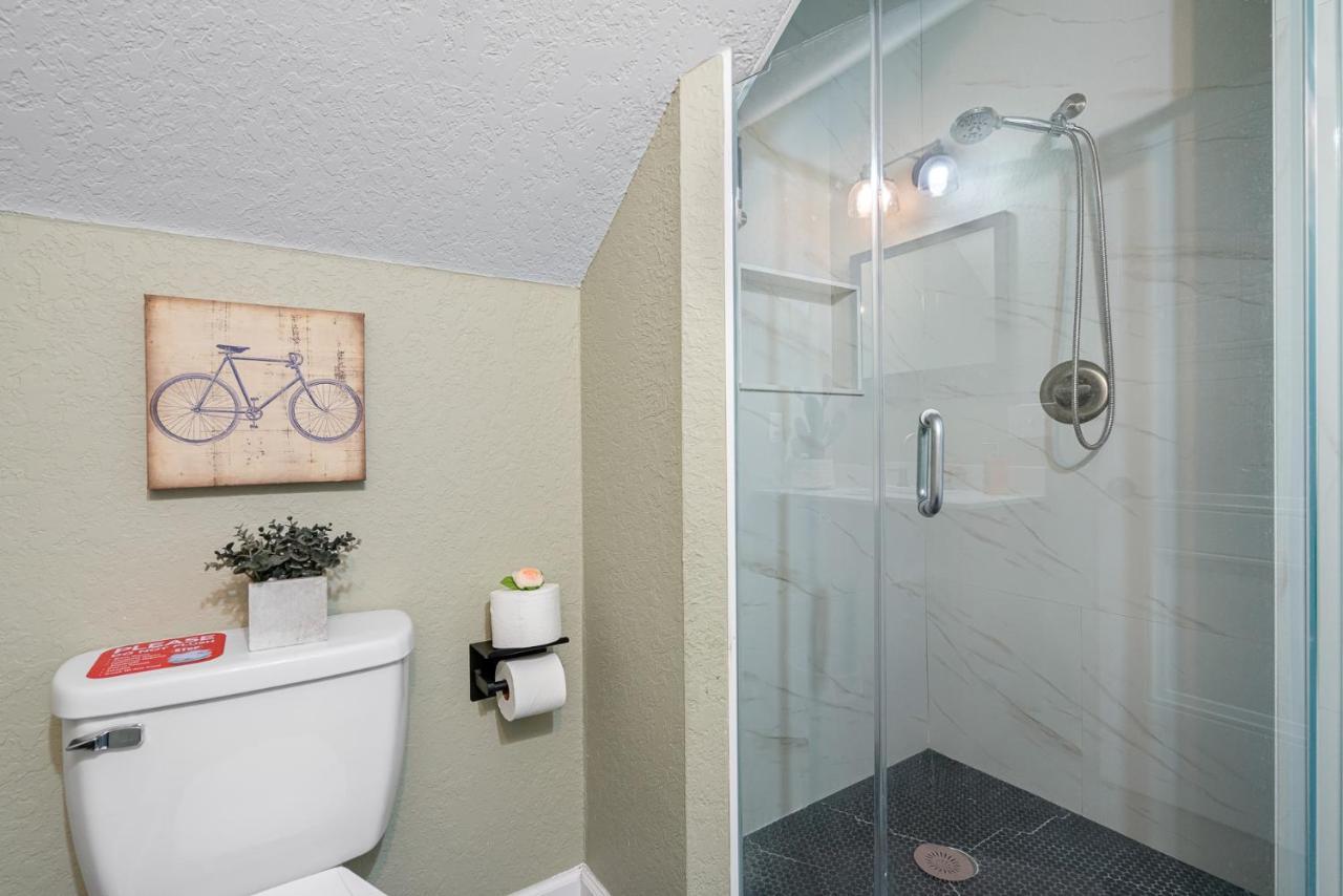 Cozy And Spacious 4Br House With Pool In Tampa Eksteriør billede