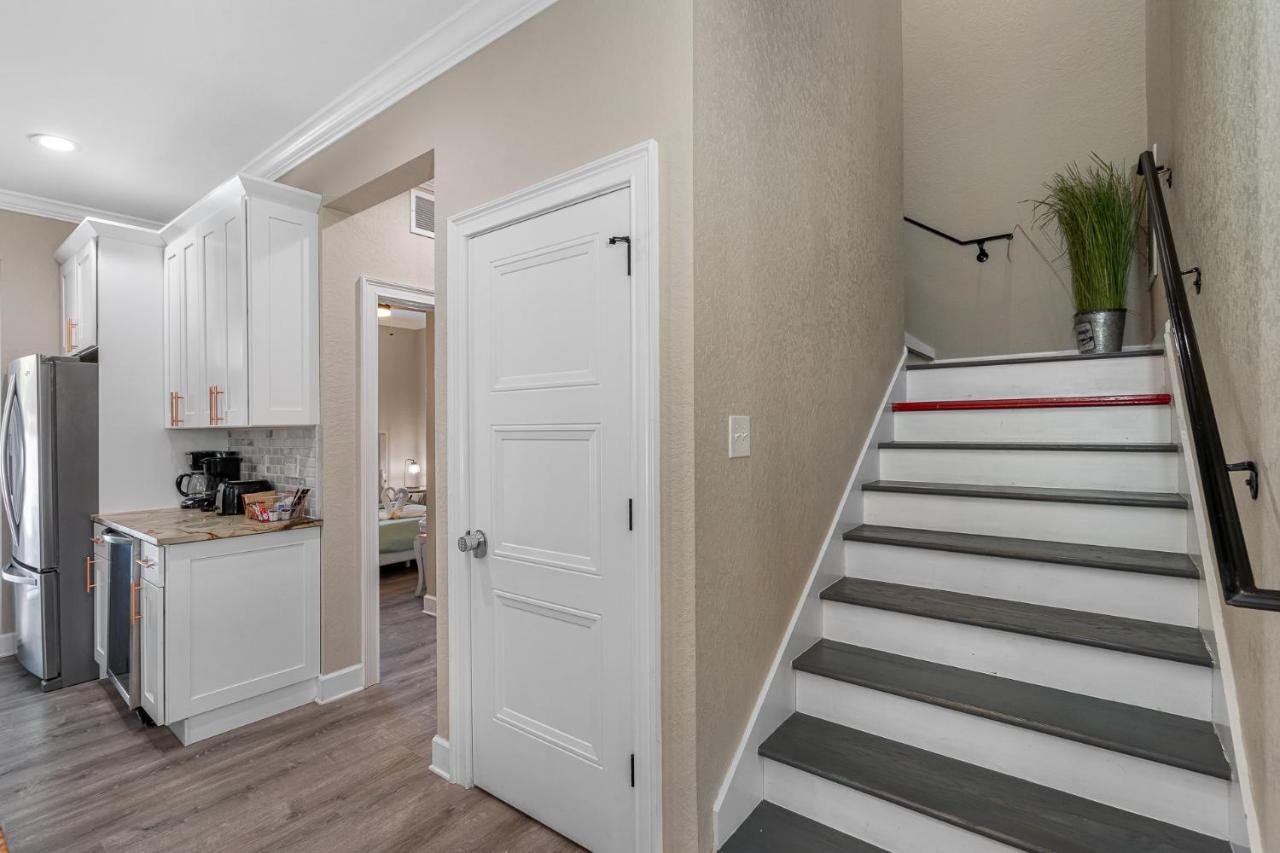 Cozy And Spacious 4Br House With Pool In Tampa Eksteriør billede